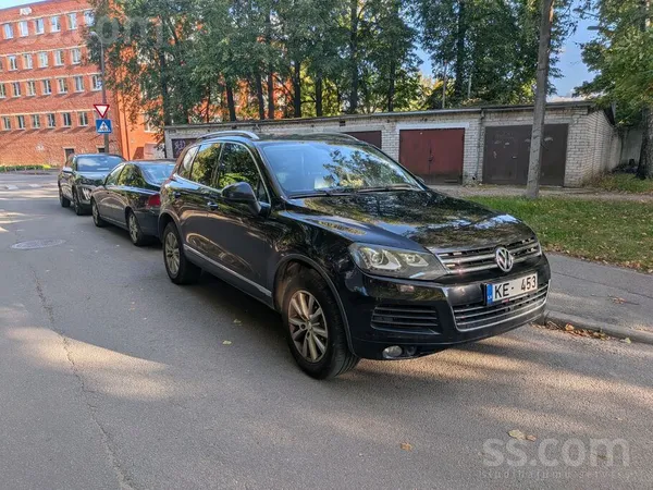 Volkswagen Pārdodu VW Touareg 7P 3.0 Tdi, 176 kW, automāts, 4