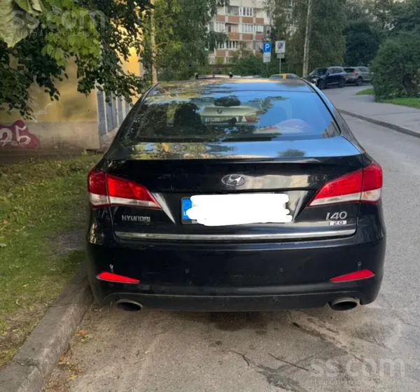 Машина без техосмотра по причине двигателя, ест масло и забрасывает в движок