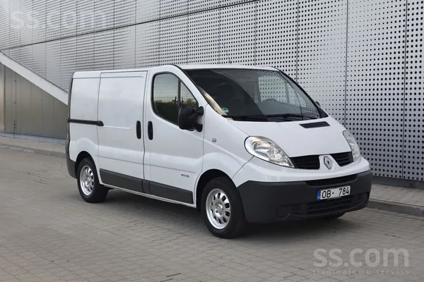 Renault Trafic 2008, 2.0D dīzelis, Manuāls, Furgons, Balts — Latvijā