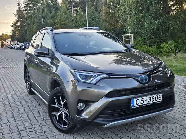 Toyota Rav4 2.5 Hybrid Style, 2016. gada decembris
Pārdodu ļoti labā, koptā