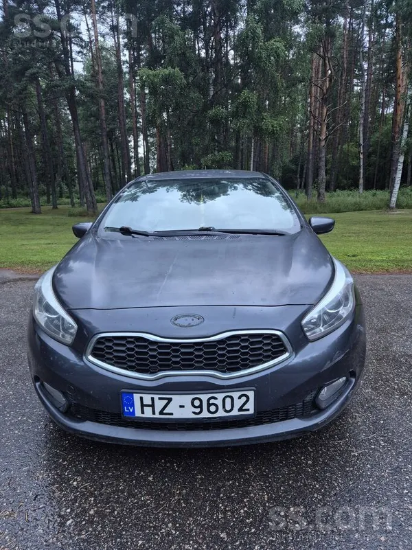Pārdodu Kia Ceed
Mašīnai ir mehāniskā ātrumkārba, 6 ātrumi. 1, 4L benzīn