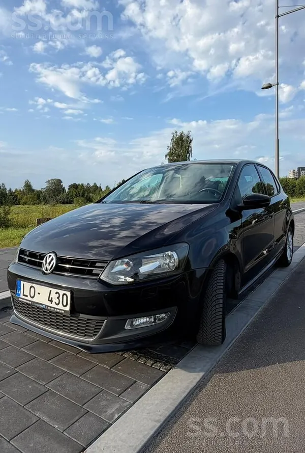 Volkswagen Pārdodu ekonomisku, praktisku un uzticamu VW Polo 