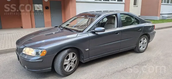 Volvo S60
