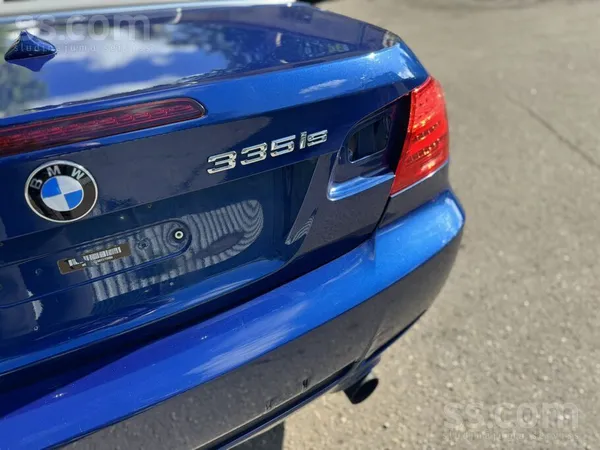 BMW 335