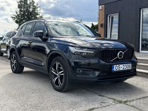 Volvo XC 40 2021, 2.0D dīzelis, Automāts, SUV/Apvidus, Melns — Latvijā