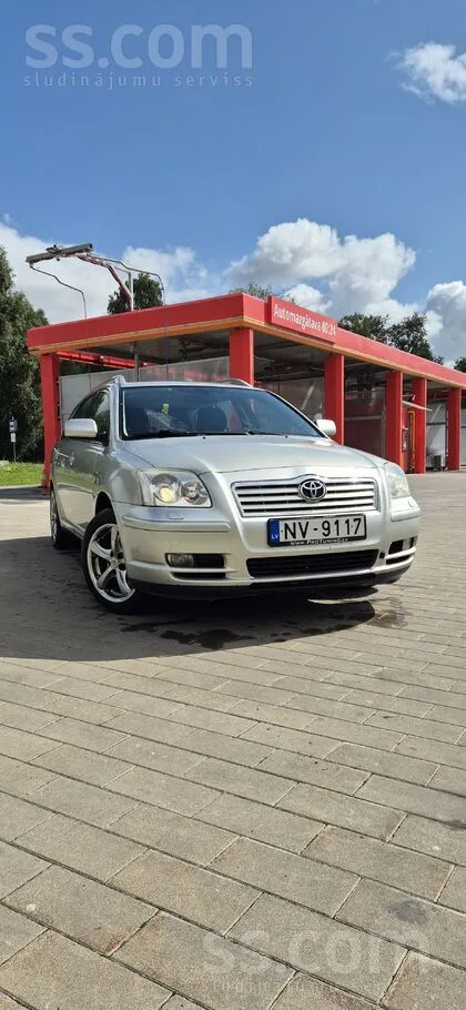 Toyota Avensis
