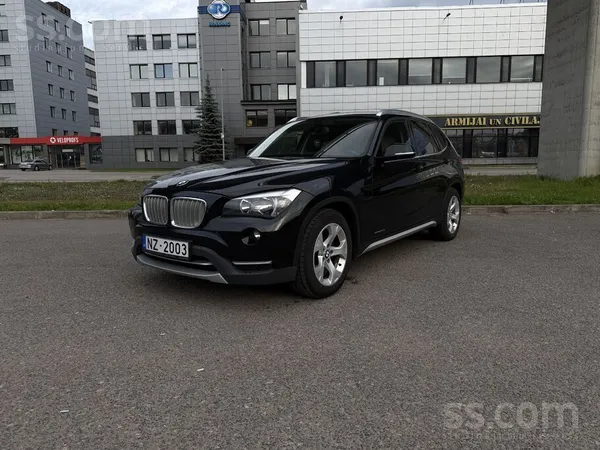 BMW X1