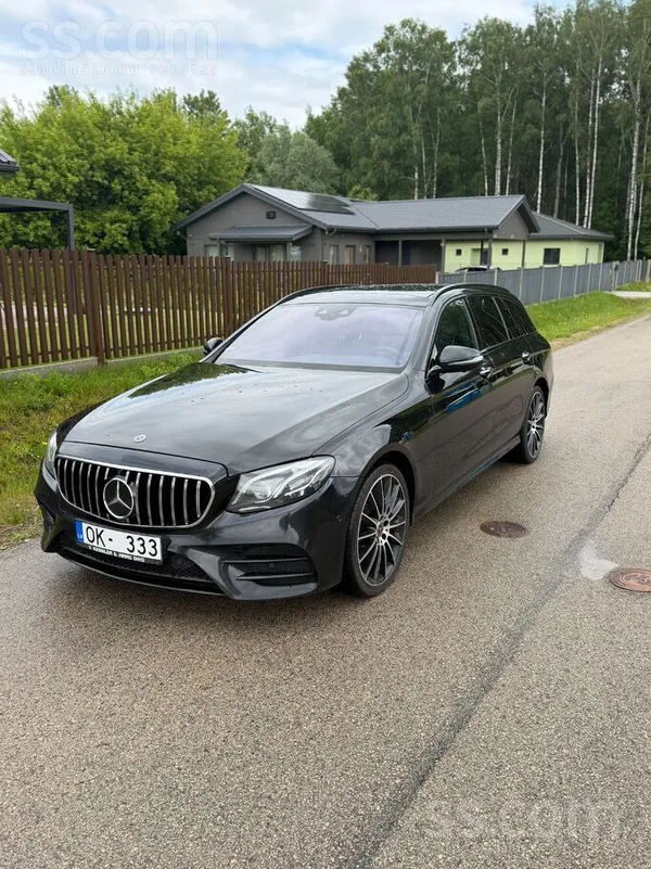 Mercedes E350
