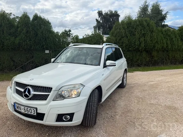 Mercedes Хорошая, крепкая машина, весь сервис вовремя. Комп