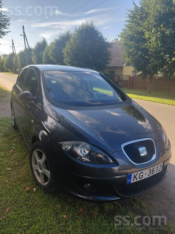 Pardodas labs, ekonomisks auto ar automatisko karbu, ar tiko izieto TA lidz