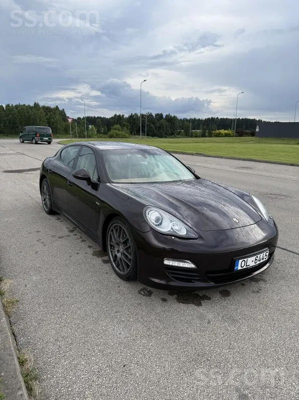 Porsche Panamera