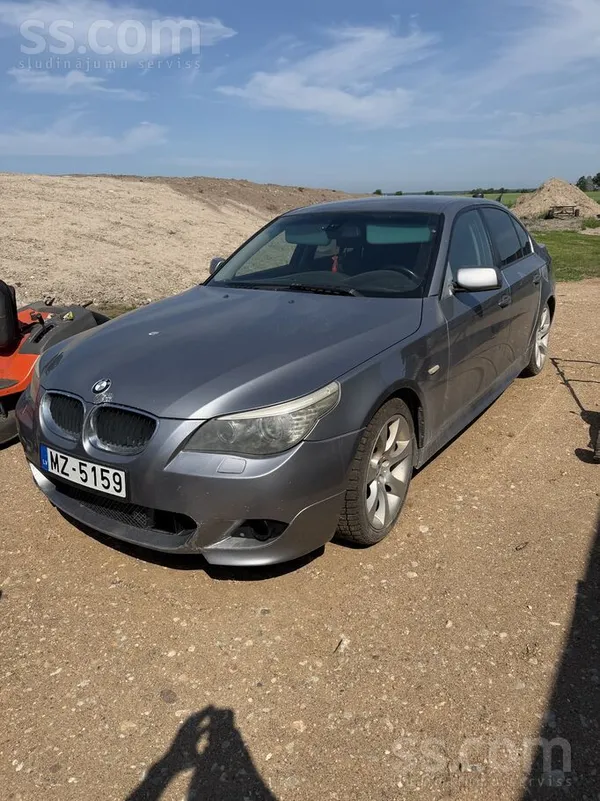 BMW 530