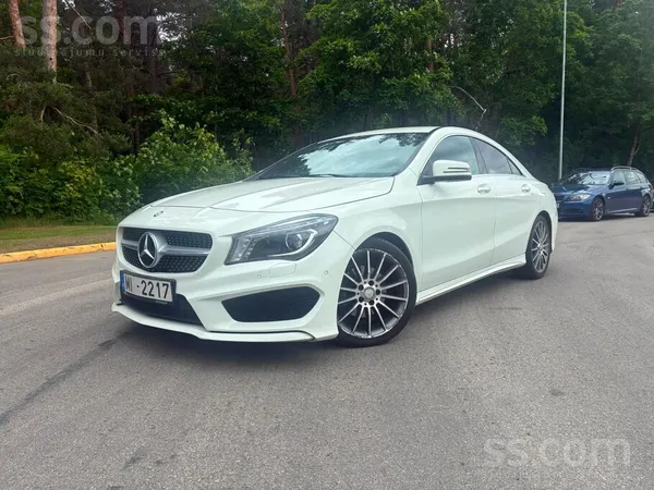 Mercedes CLA180