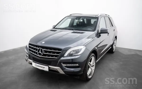 Mercedes-Benz ML 350 d 4Matic. 

Ļoti labā stāvoklī un rūpīgi kopts Merced