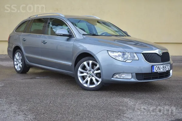 Skoda Skoda Superb (2012.g) Pelēka Met. 