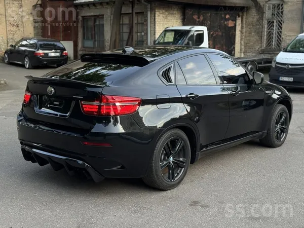 BMW X6