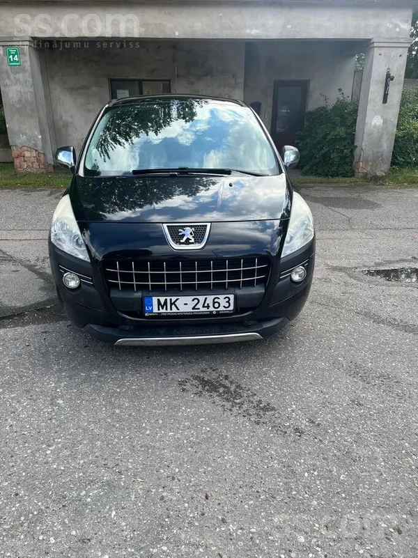 İpašnieks pārdod Peugeot 3008 (2013). Laba tehniskā stāvokli un vizuala stāv