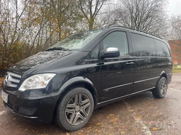 Mercedes Viano