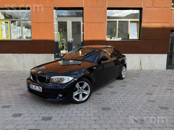 BMW 120