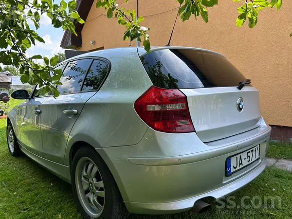 BMW 118