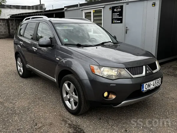Mitsubishi Outlander 2.2D 115 kW 4x4. Тех. осмотр до 30.06.2027. Только из Г