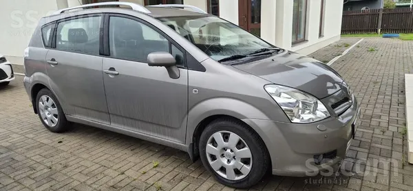 Toyota Corolla Verso 2007, 1.8 benzīns, Automāts, Universāls, Pelēks — Latvijā