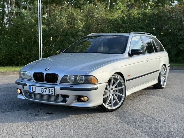 BMW 530