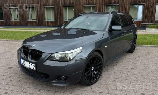 BMW 530