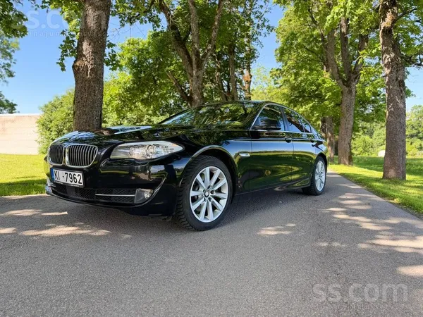 BMW 525