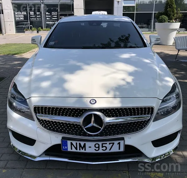 Pārdodu Mercedes-Benz Cls 350d 4 Matic 

Automobilim ir pilna Amg pakotne,