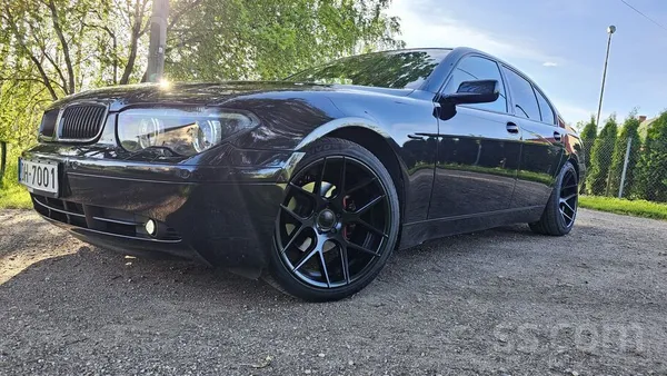 BMW 730