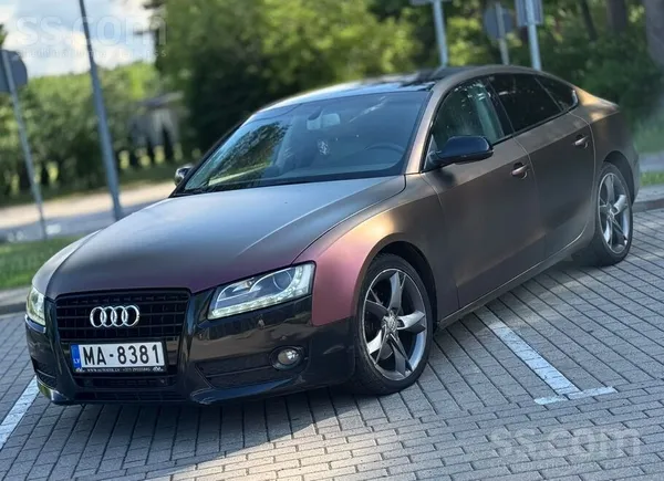 Audi A5 Sportback – stilīgs, ietilpīgs un gatavs jaunam saimniekam. 

Saka