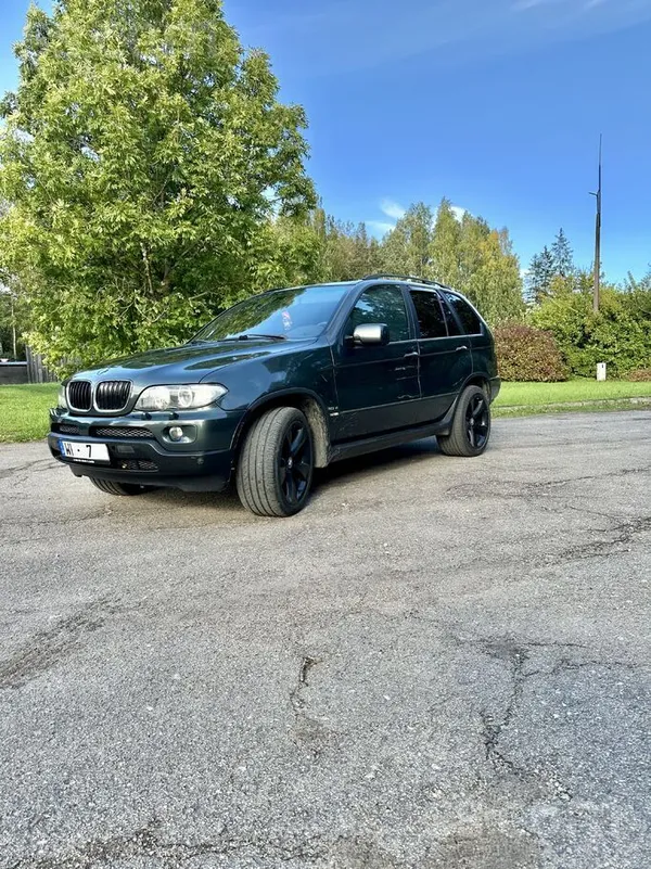 BMW Pārdodu X5.