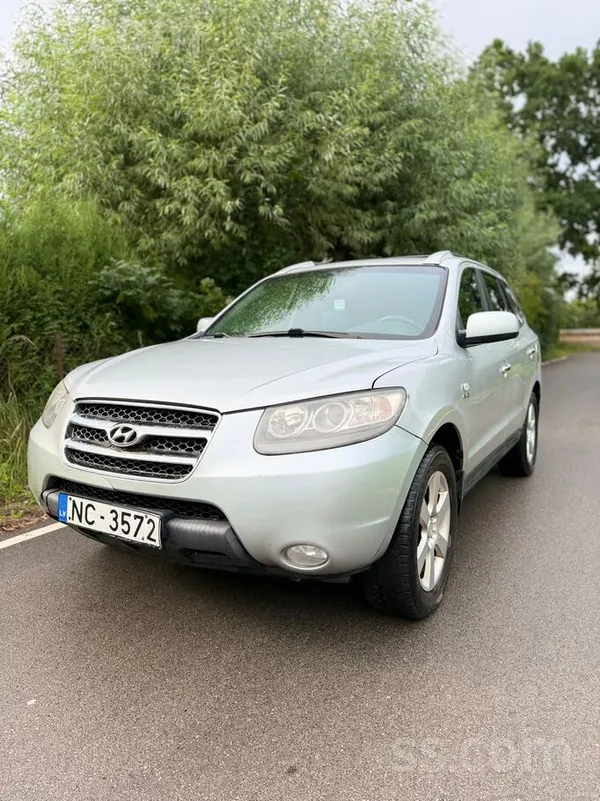 Hyundai Santa FE