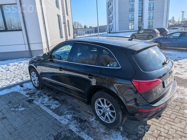 Audi Audi Q5 3.2 benzīns (199 kW).