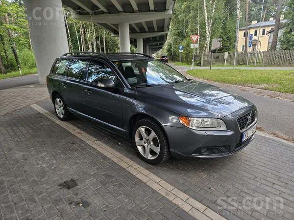 Volvo V70