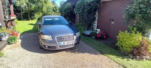 Audi Pārdodu Audi A6.2004 gada 2, 4 benzīns, automāts. 
