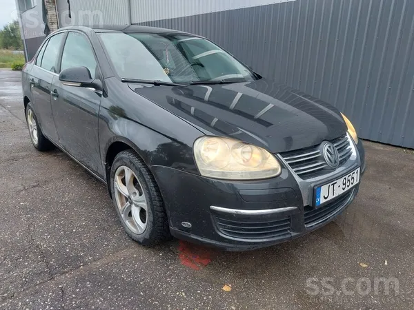 Volkswagen Pārdodu/mainu: 