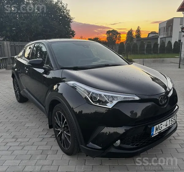 Toyota Продаю свою Toyota C-Hr 1.2 Turbo в богатой компле