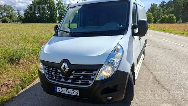 Renault Privātpersona pārdod busiņu labā vizuālā un tehnis