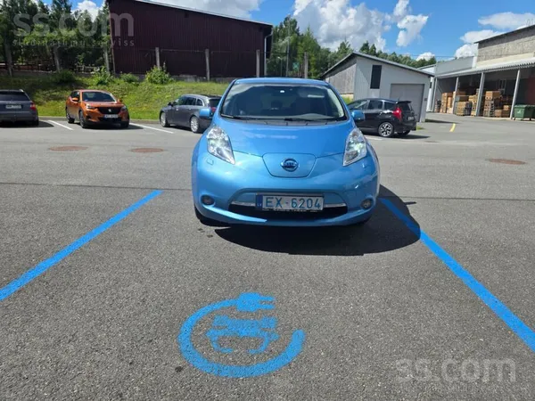 Nissan - 1