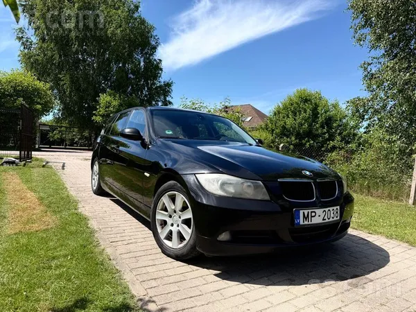 BMW 320