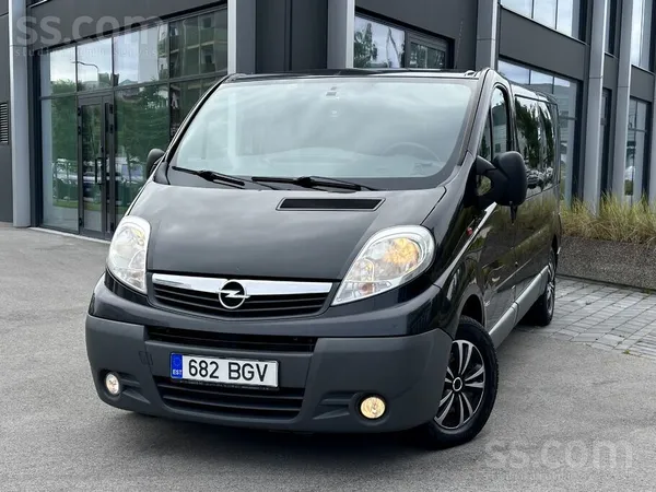 Opel Opel Vivaro Long Black Edition Passenger 2.0 84kW