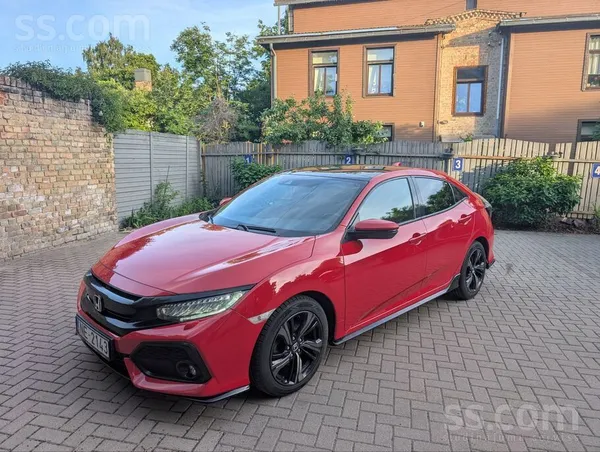 Pārdodu koptu ģimenes automašīnu. 
2018 gada izlaidums
Nobraukums – 92 000