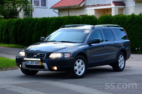 Volvo XC 70 - 1