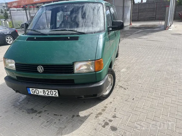 Volkswagen Caravelle