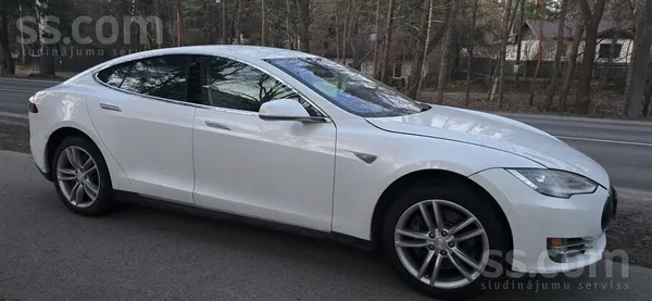 Tesla - 1