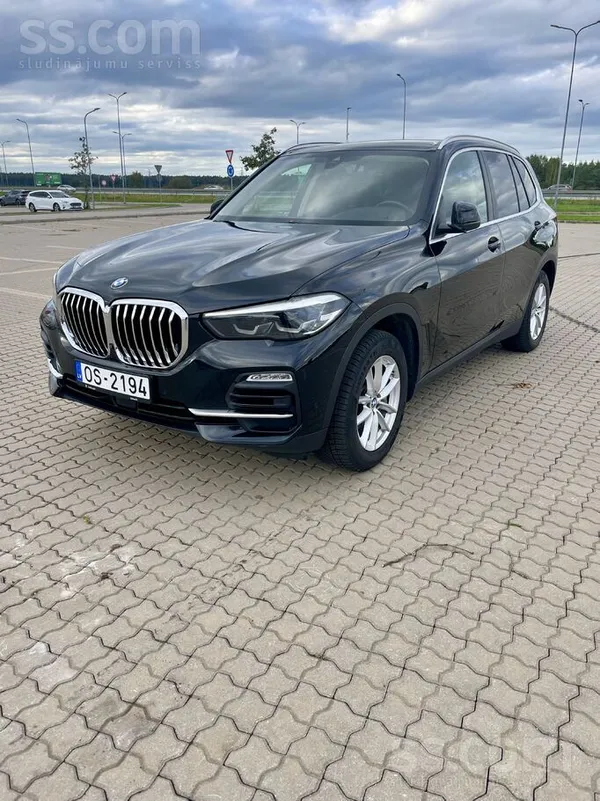 BMW Pārdodu BMW X5, 30D Xdrive 286Zs. Cena norādīta ar