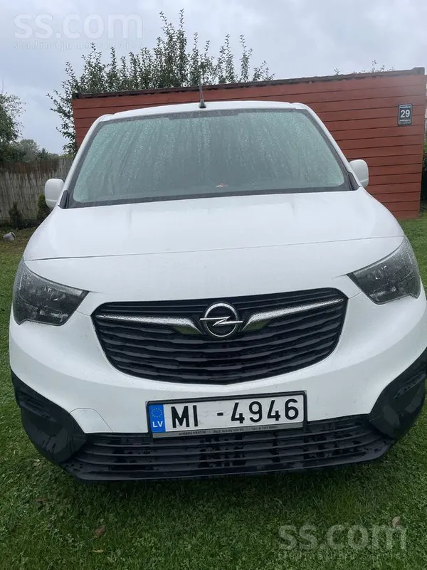 Opel Combo 2021, 1.5D dīzelis, Manuāls, Furgons, Balts — Latvijā