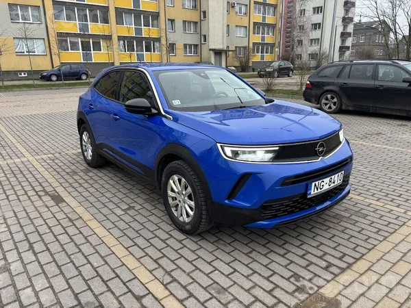 Opel Privātpersona pārdod vienkāršu un uzticamu Opel Mo